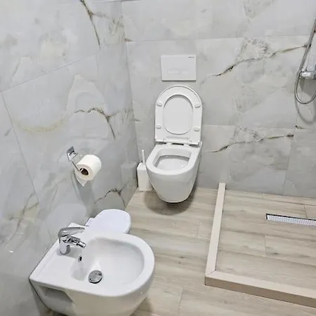Snowy Apartment Korce